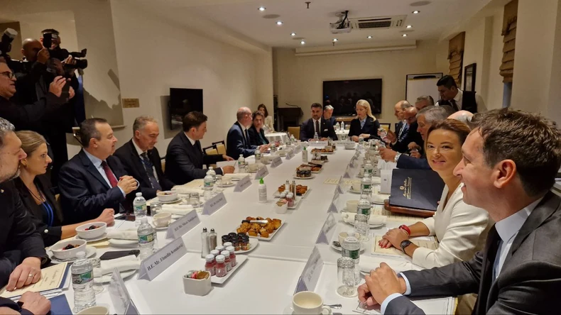 Ivica Dačić na radnom doručku