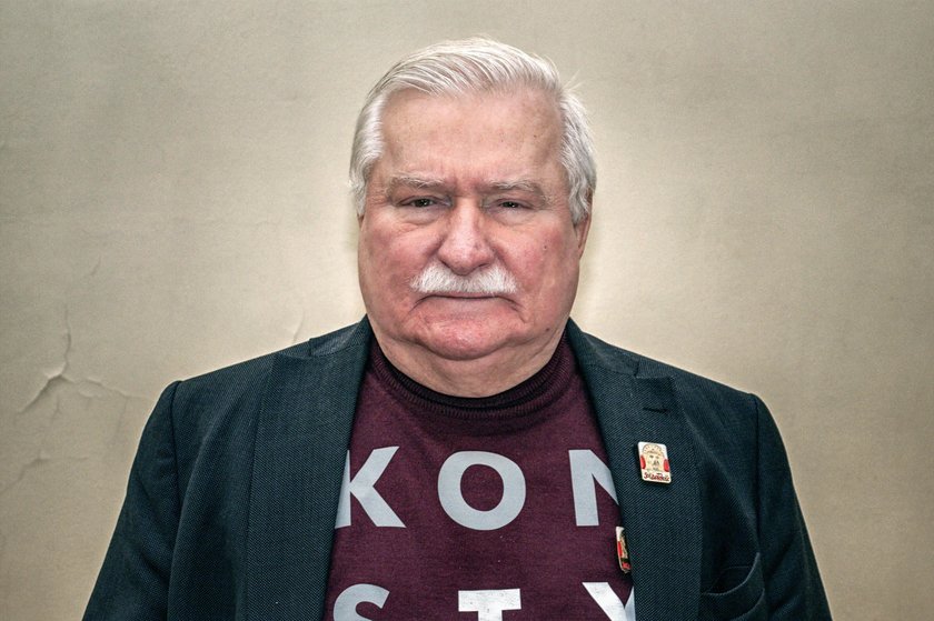 Wałęsa wywołał skandal. Teraz się gęsto tłumaczy