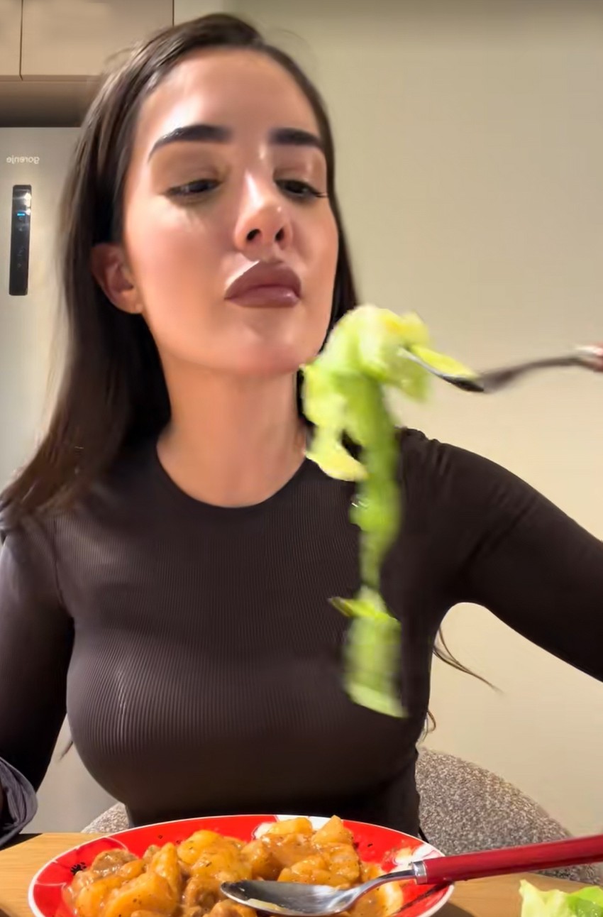 Svi gledaju novi video Anđele Đuričić i pitaju se da li je ugradila silikone