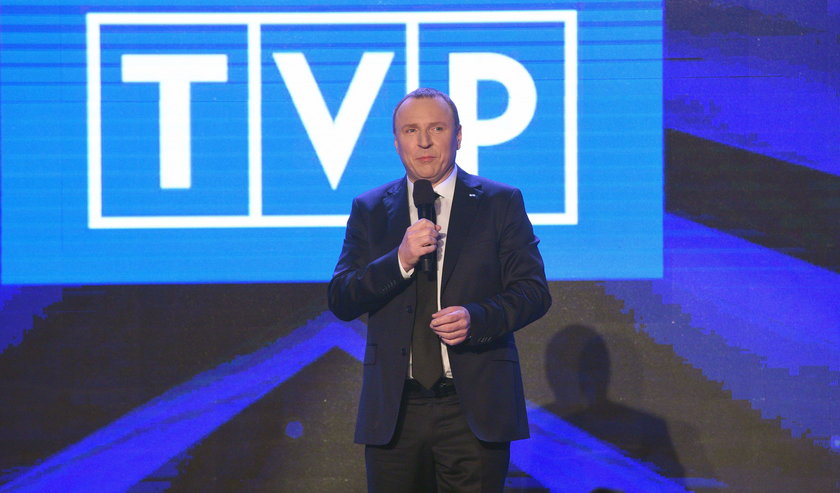 TVP cofnęła akredytację dziennikarzowi Faktu!