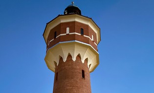 Szwedzi u bram Żmigrodu. Czy Wieża Ciśnień przetrwa oblężenie?