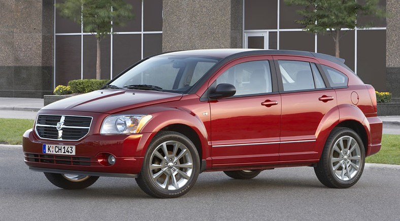 IAA Frankfurt 2009: Dodge Caliber - nowe wnętrze i diesel 2,2 CRD (120 kW, 320 Nm)