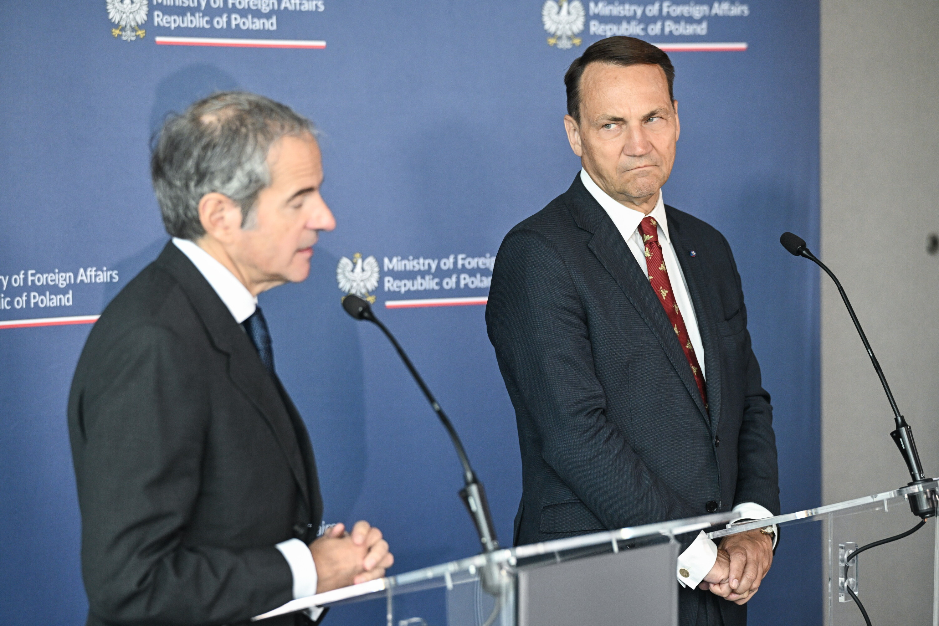 Grossi w Warszawie: Zaporoże traci zasilanie, Iran zawiesza