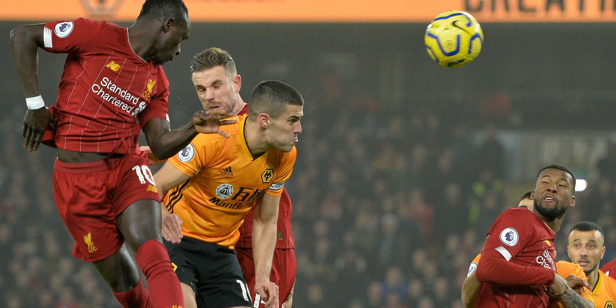 Premier League Liverpool Wolverhampton Wanderers. Lider wyszarpał