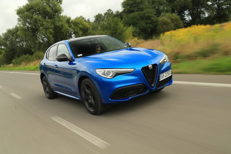 Alfa Romeo Stelvio 2022 1. generacja FL