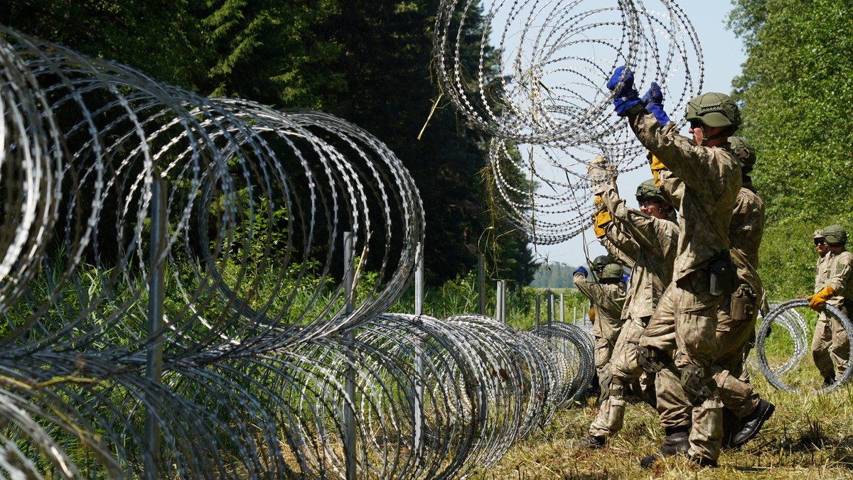 Zasieki na granicy z Litwy z Białorusią mają utrudnić nielegalną migrację