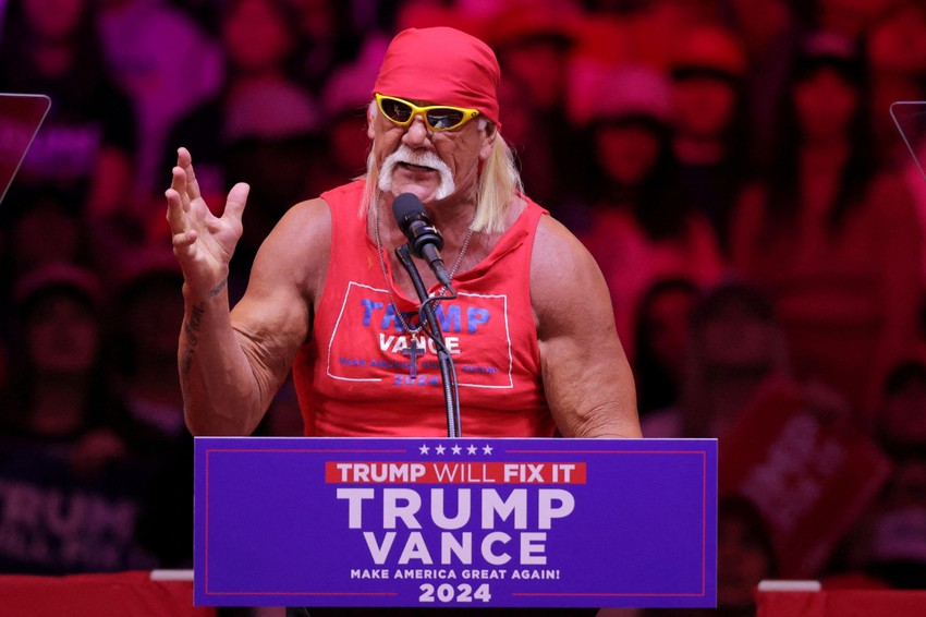 Hulk Hogan podržao je Donald Trampa uoči predsedničkih izbora u Americi 2024. godine | Foto: REUTERS/Andrew Kelly
