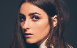 Banks śpiewa wielki hit Aaliyah – posłuchaj!