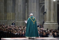 Papież Franciszek modli się za zabitych muzułmanów