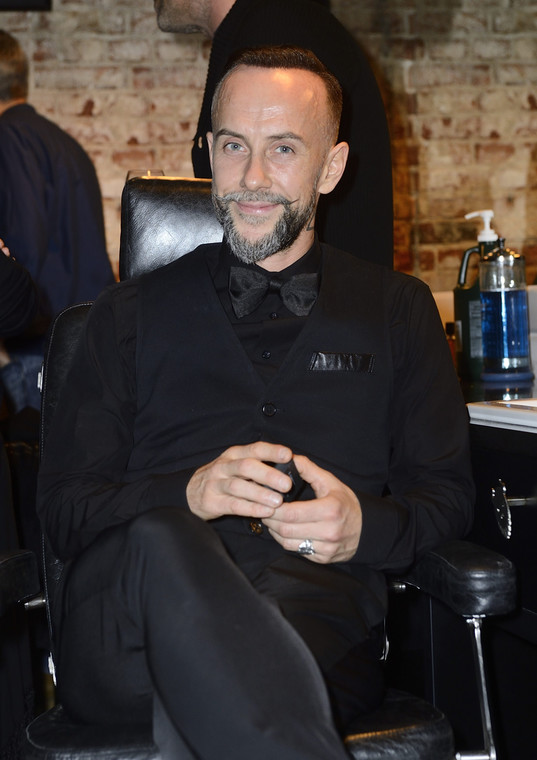 Nergal niedługo znów otworzy swój salon barberski