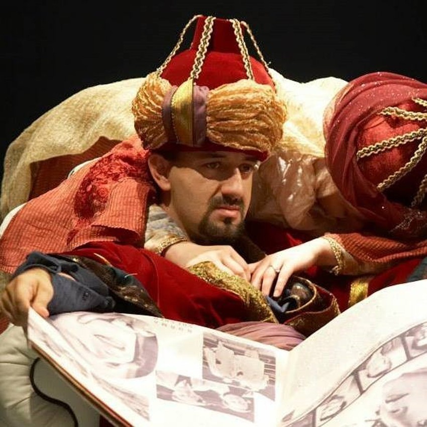 Dragoljub bajić u ulozi Atile