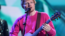 Ed Sheeran tagadja, hogy más előadók dalát másolta volna