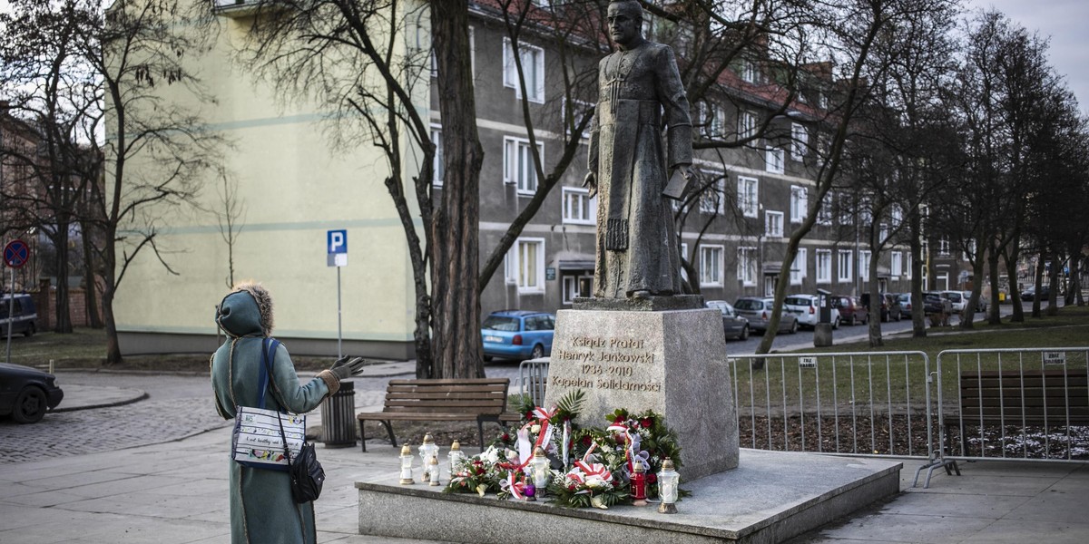 Co dalej z pomnikiem Jankowskiego? Nowa prezydent zabrała głos