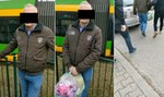 Łowcy pedofilów transmitowali w sieci zasadzkę zastawioną na 54-latka. Zbiegli się widzowie, nieomal zlinczowali mężczyznę