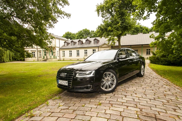 Audi A8L 4.2 TDI