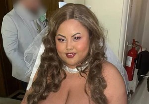 Mladu zbog gigantskog poprsja razapeli na mrežama: "Najveće grudi ikad"