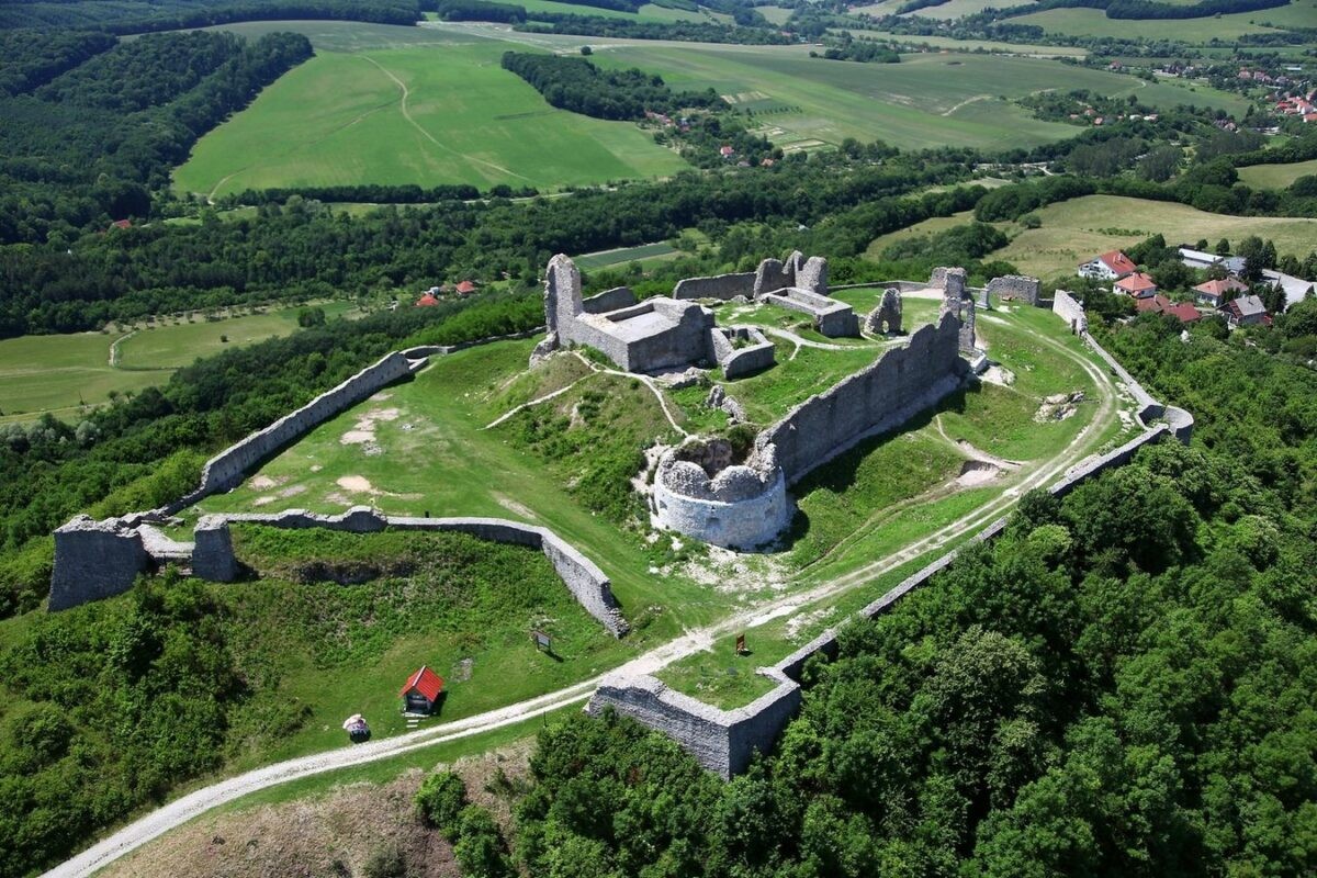 Branč.