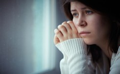 Czym jest FOMO i do czego może prowadzić?