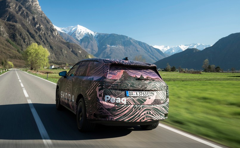Nowa Skoda Peaq 90