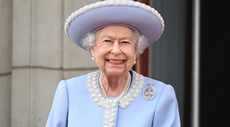Erzsébet királynő édesszájú dédunokái. Fotó: Northfoto