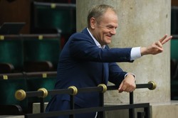 "Lex Tusk" korzystne także dla opozycji. I tylko rosyjscy agenci śpią spokojnie...