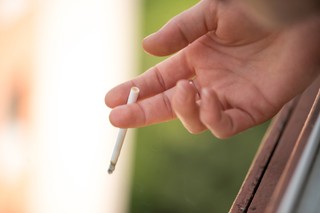 Rejestr legalnych papierosów gotowy do odpalenia