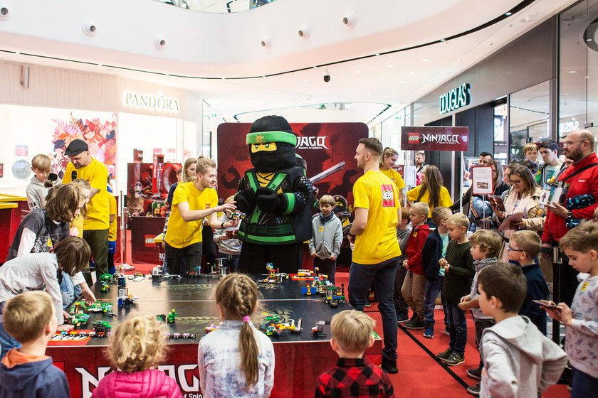 Wystawa Klockow Lego Katowice W galerii Libero w Katowicach wystawa klocków Lego