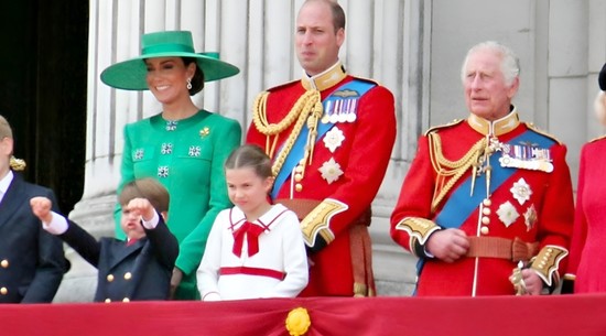 Nowy sondaż popularności rodziny królewskiej. Pierwsze miejsce to duże zaskoczenie