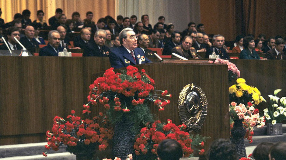 I sekretarz Komunistycznej Partii Związku Radzieckiego Leonid Breżniew przemawia na 18. Kongresie Komsomołu. Kreml, kwiecień 1978 r. 