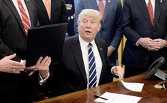 'NYT': Ludzie Trumpa wielokrotnie w czasie kampanii kontaktowali się ze służbami Putina