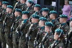 Zarobki żołnierzy w Polsce 2026 - tabela brutto. Ile zarabiają żołnierze w Polsce? Podwyżki w wojsku od 1 stycznia