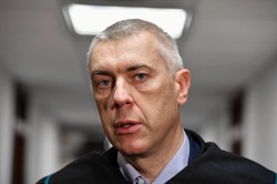 Giertych: Czarnecki chce pół miliarda odszkodowania, miliard zadośćuczynienia