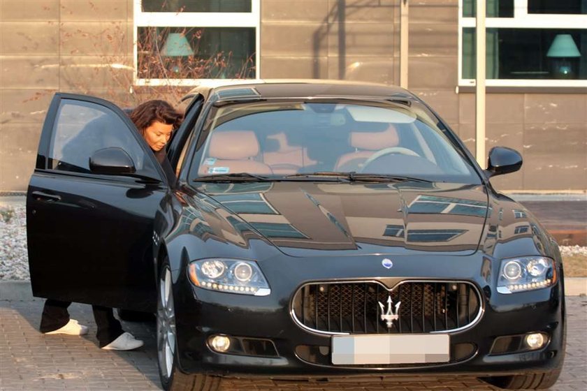 Ukochany Górniak wozi ją maserati. FOTO!