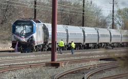 USA: Pociąg zderzył się z koparką. Dwie osoby nie żyją