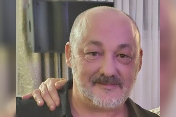 OGLASIO SE PEVAČ MIRKO ĆAJIĆ NAKON VESTI DA JE IZGUBIO SUPRUGU Potresen i kroz suze izustio samo jedno