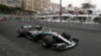 Lewis Hamilton: Daniel Ricciardo powinien pozostać w Red Bullu