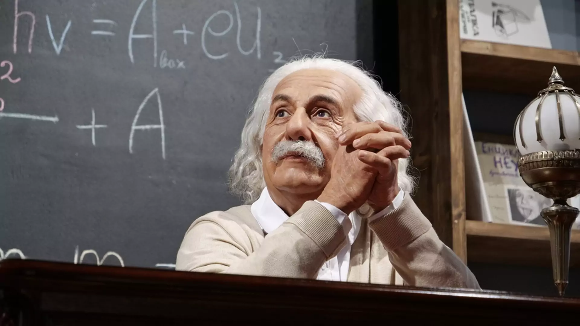 Einstein: "Nauka w pewnym sensie wypiera religię". Tajemniczy list naukowca