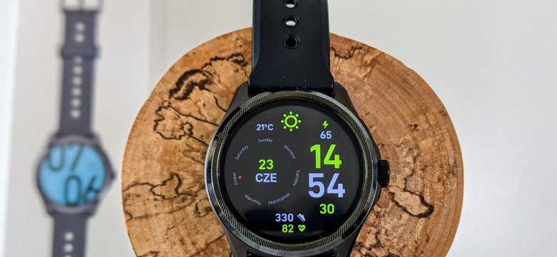 TicWatch Pro 5. Smartwatch z WearOS może długo działać [TESTUJEMY]