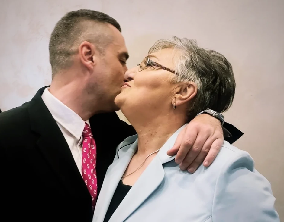 Aleksandar Požgaj rasplakao majku pred operaciju, zaveštao svoje organe