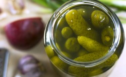 Ogórek kiszony i olej rzepakowy – nasze polskie superfoods