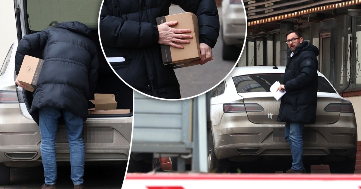 Obajtek zawitał do siedziby PiS. Miał ze sobą tajemnicze pudełko [ZDJĘCIA]