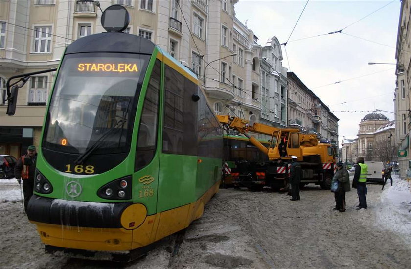 Tramwaje utknęły w śniegu