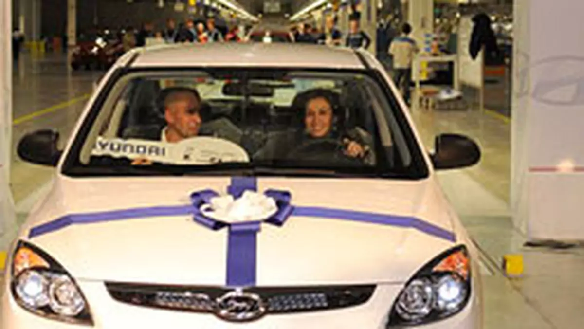 Hyundai: pierwsze czeskie i30 przekazano klientowi