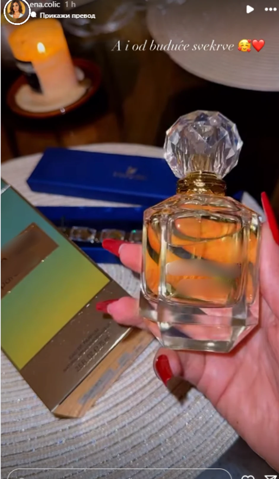 Ena Čolić pokazala poklon od Zlate