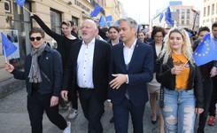 Timmermans: Nikt nigdy Polski z tej europejskiej rodziny nie wyprowadzi. Obiecuję to wam