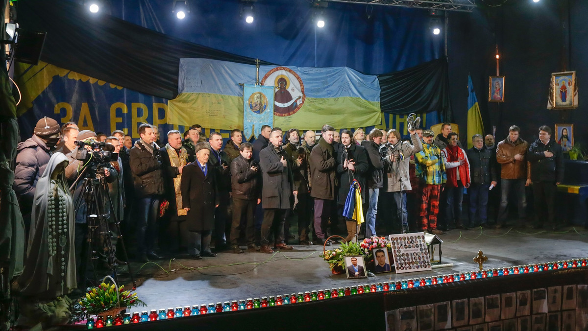 - Demonstracyjne odsunięcie od władzy najbardziej odpychających postaci z Majdanu odpowiada przede wszystkim interesom Zachodu - ocenia dzisiaj rządowa "Rossijskaja Gazieta", komentując skład nowego rządu Ukrainy.