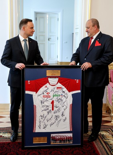 Prezydenta Andrzeja Dudy spotkał się z trenerem reprezentacji mężczyzn w piłce siatkowej Ferdinando De Giorgim