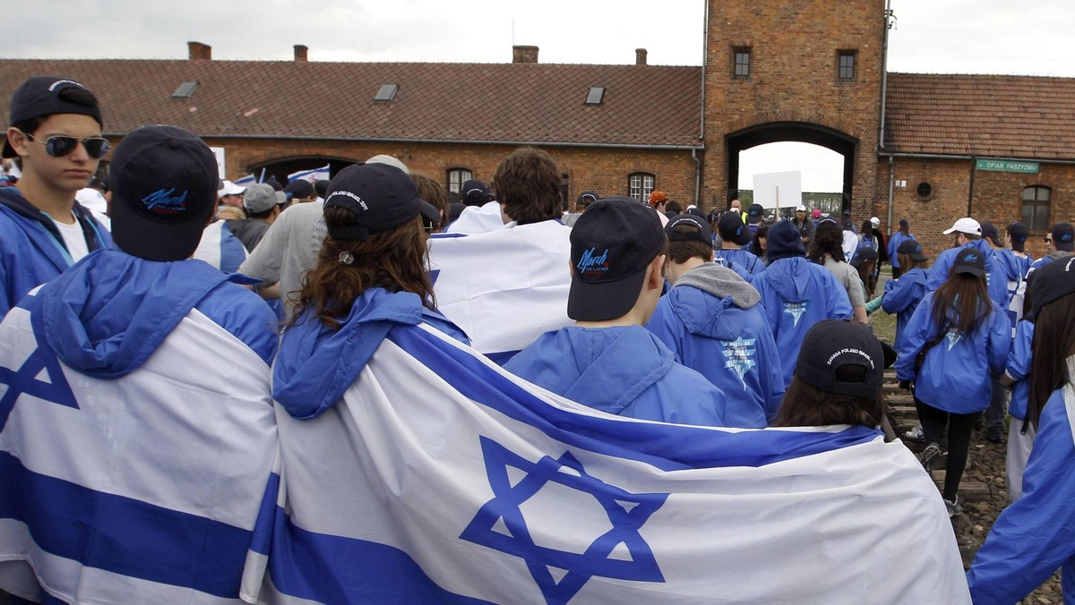 Izrael przekaże 32 miliony szekli (ponad 25 mln zł) na odnowienie muzeum Auschwitz - poinformował w poniedziałek izraelski minister oświaty Gideon Sa'ar. Pieniądze mają być przeznaczone na konserwację Bloku 27 i przemodelowanie mieszczącej się w nim wystawy.