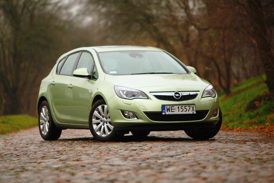 Czy kompaktowy diesel może się opłacać? Opel Astra 1.6