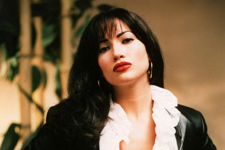 Jennifer Lopez w filmie "Selena"  (1997)